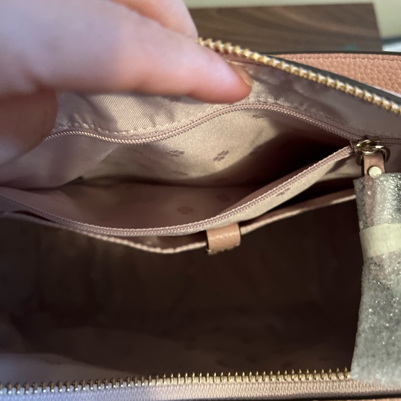 Kate Spade Medium Pebbled Leather shoulder bag - Picture 7 of 9